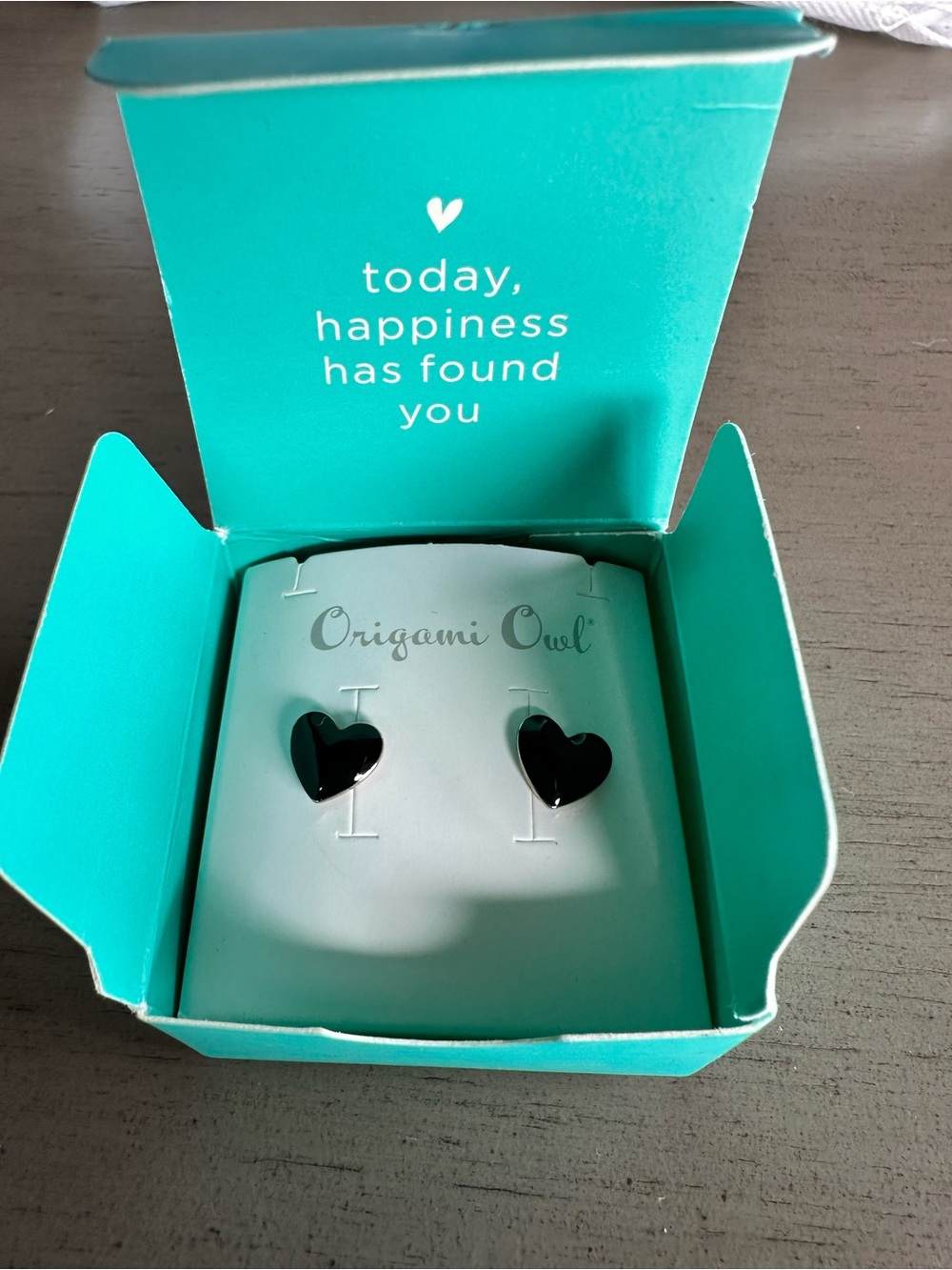 NEW Origami Owl Black Heart Earrings